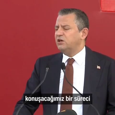 Cumhuriyet Halk Partisi Milletvekili Bekir Başevirgen'den Eğitim Sistemi Eleştirisi