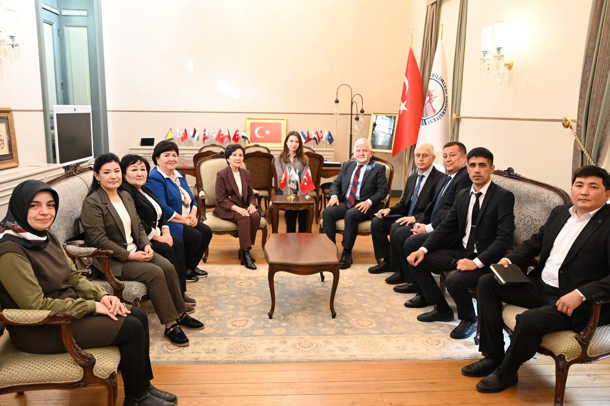 Sağlık Bilimleri Üniversitesi Karakalpakistan Tıp Enstitüsü ile İş Birliği İçin Görüştü<br/>