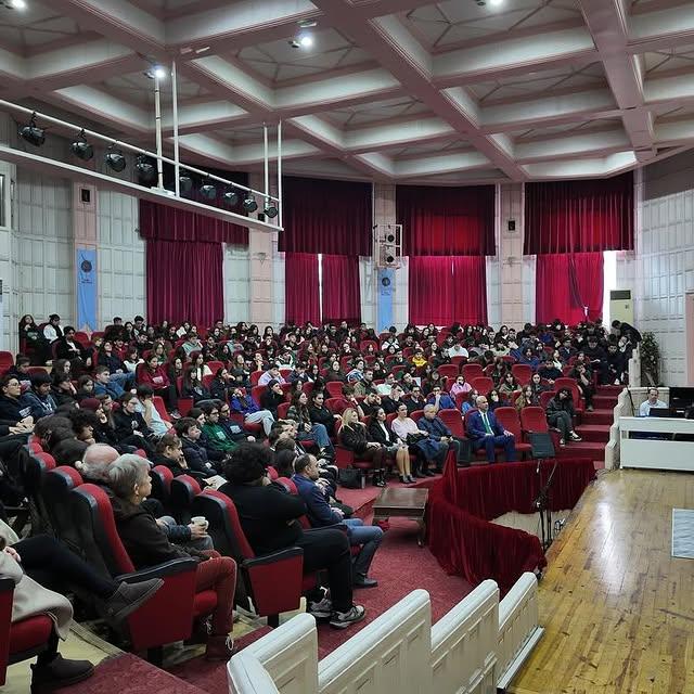 İYTE Rektörü Prof. Dr. Yusuf Baran Liseleri Ziyaret Etti
