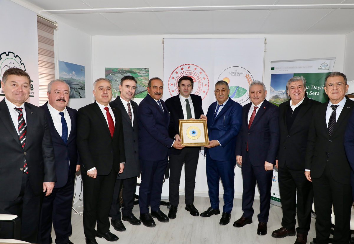 Tarım ve Orman İl Müdürü Mustafa Şahin, Dikili’de Tarım ve Su Yönetimi Toplantısına Katıldı