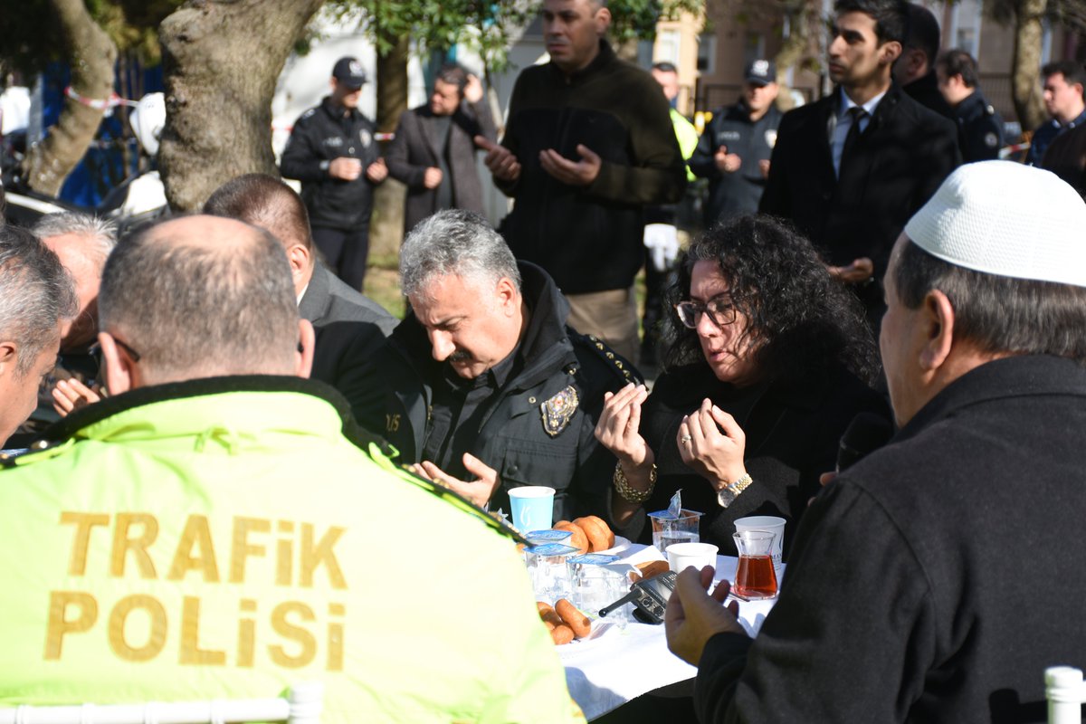 Celal Bayar Üniversitesi Tıp Fakültesi Hastanesi Lokma Hayrı Düzenlendi