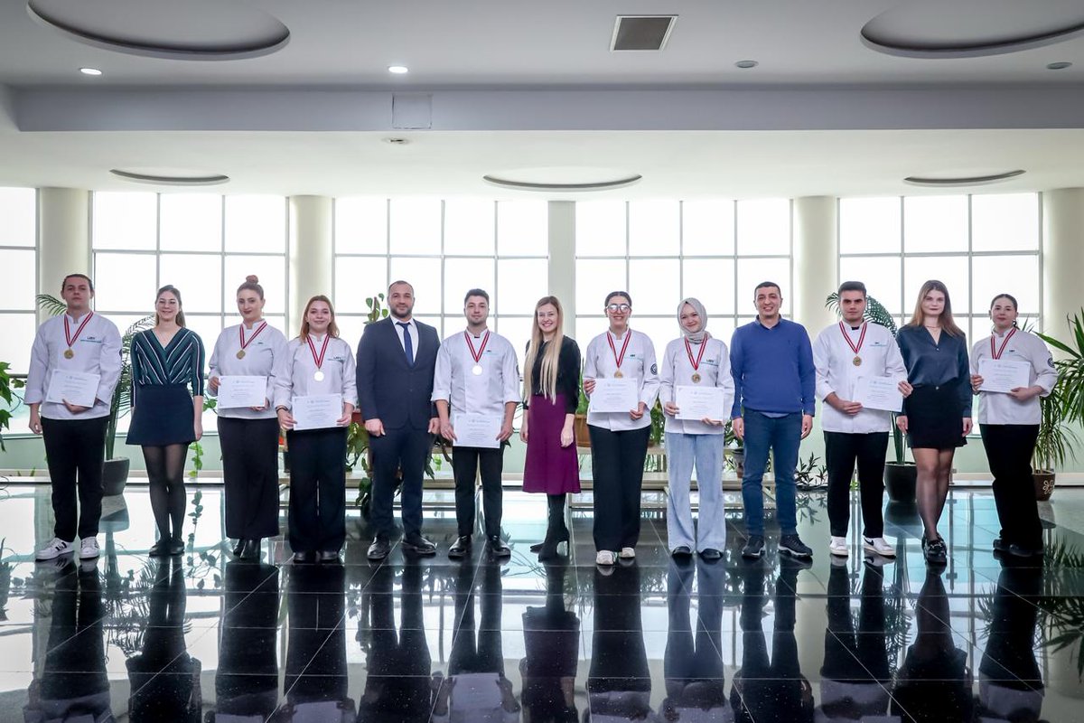 Dokuz Eylül Üniversitesi, 21. Uluslararası İstanbul Mutfak Günleri'nde Büyük Bir Başarı Elde Etti!