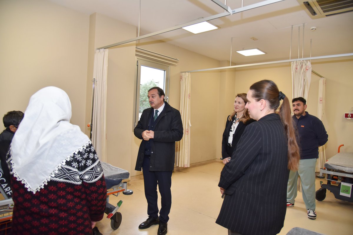 Manisa İl Sağlık Müdürlüğü'nden Uzm. Dr. Erol Karaca'ın Ahmetli İlçe Devlet Hastanesi Ziyareti