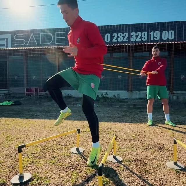 Karşıyaka Spor Kulübü Hazırlıklarını Tamamladı: Tokat Belediye Plevne Maçı İçin Geri Sayım Başladı