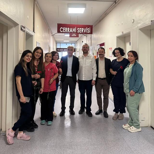 Selçuk Devlet Hastanesi 8 Mart Dünya Kadınlar Günü'nü Kutluyor