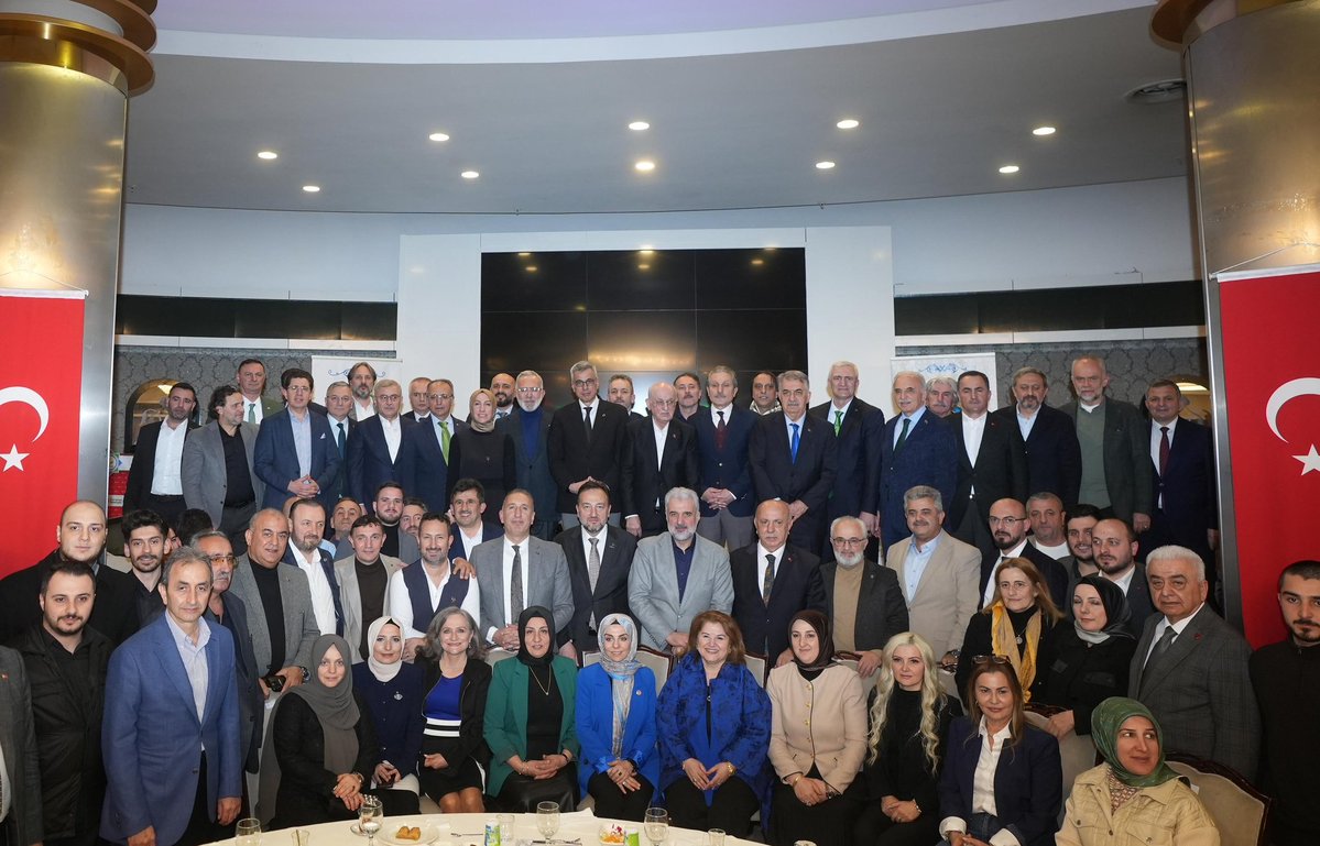 Ak Parti Manisa Milletvekili Bahadır Yenişehirlioğlu, Rize Dernekleriyle Bir Araya Geldi